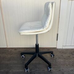 デスクチェア（ホワイト）の画像