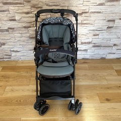 引き渡し先決定　コンビ　ベビーカーの画像