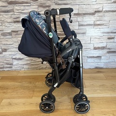 引き渡し先決定　コンビ　ベビーカーの画像