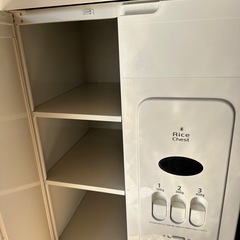 米びつ入れラックの画像