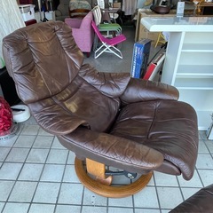 【早い者勝ち!!】ひとりがけ リクライニングチェア 椅子  リアルウッド 皮 生活家具 1129-012の画像