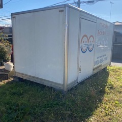 改造トラックコンテナ の画像