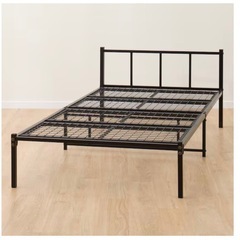 ニトリ　ベッドフレームの画像