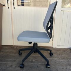 メッシュワークチェア（グレー）の画像