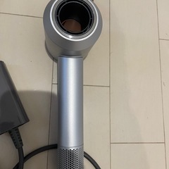 ダイソン　ドライヤーの画像