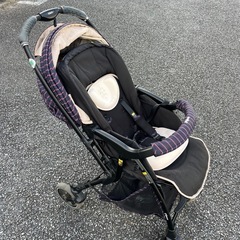 ピジョンRunfee　ベビーカー　ab型の画像