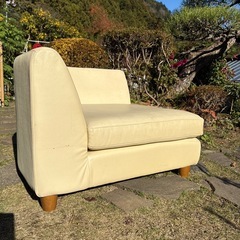 ソファーの画像