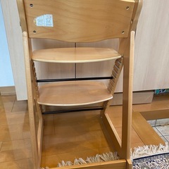 カトージ　ベビーチェアーの画像