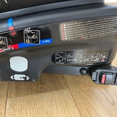 ジョイー Joie チャイルドシート Arc360°(アーク360°) ブラック&ネイビーの画像