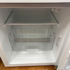 2ドア冷蔵庫の画像