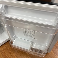 2ドア冷蔵庫の画像