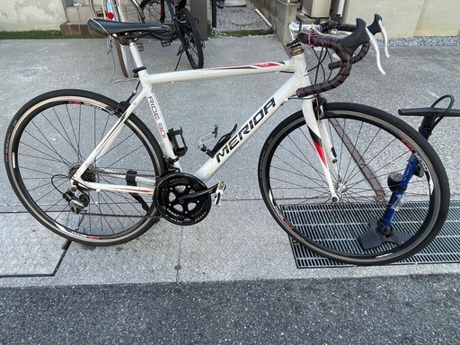 メリダ　ロードバイク　空気入れセット