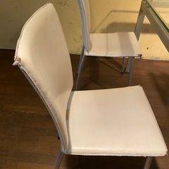 ガラステーブルセットの画像