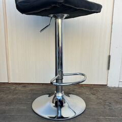 昇降式カウンターチェア・ハイチェア（ブラック/シルバー）の画像