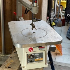 卓上糸のこ盤の画像