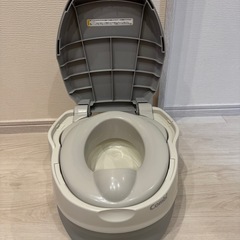 Combi 【ベビーレーベル】洋式おまるでステップ（説明書つき・箱無し）の画像