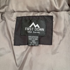 FIRST DOWN  the basic 140の画像