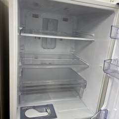 3ドア冷蔵庫の画像