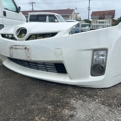プリウス30前期バンパーの画像