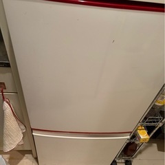 冷蔵庫(SHARP)の画像