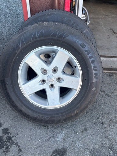 JKラングラースタッドレス4本セット