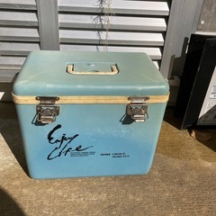 最終値下げ🔻11/29（土）まで　クーラーボックスの画像