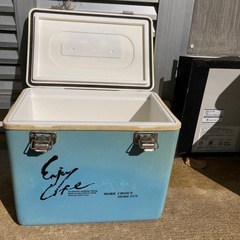 最終値下げ🔻11/29（土）まで　クーラーボックスの画像