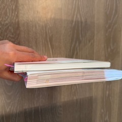 妊娠中のご飯　2冊の画像