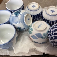 湯呑み茶碗の画像