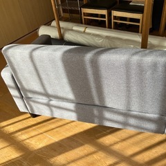 二人掛け用ソファの画像