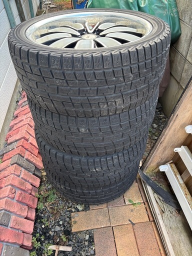 【受け渡し者決定】アルファード20系タイヤ　114.3 中古　255/40/R19