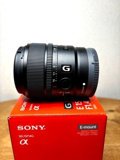 ミラーレス カメラ　レンズ SONY E15mm F1.4G