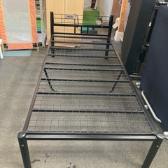 パイプベッドの画像