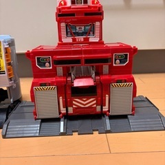 ▪︎人気セット！トミカ　DXポリスステーション　コマンドステーション　の画像