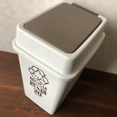 ★ゴミ箱★20リットルの画像