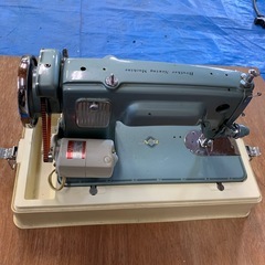 【ブラザー】アンティークミシンの画像