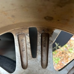 トヨタ純正ホイールタイヤおまけの画像