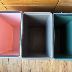ゴミ箱3つセット　45Lの画像