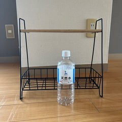 小物置きの画像