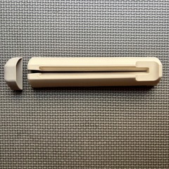 しぼれるパウチスタンド 離乳食の画像