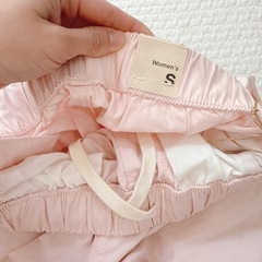 ズボン　薄ピンク　の画像