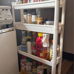 【引取確定　問い合わせ終了☑️】Rinnai ガスコンロ（プロパンガス用・グリル付き）＋調味料ラック付きの画像