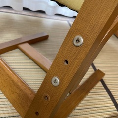 カリモク家具　ベネッセ　成長チェアの画像