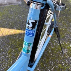 ブルー　自転車　　ヘルメット付きの画像