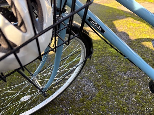 ブルー　自転車　　ヘルメット付き