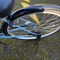 ブルー　自転車　　ヘルメット付きの画像