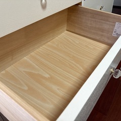 洋服タンスの画像