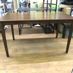 ダイニングセット 幅130cm ブラウン 木目調 食卓 食卓テーブル テーブル 椅子×2脚 ベンチ 4点セット 長谷川産業 ニトリ 札幌市厚別区 厚別店の画像