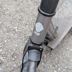 キックボード SWAGTRON K8 スクーター 子供/大人用 耐荷重100kg 折りたたみ式の画像