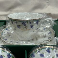 未使用品‼　ジョバンニ・ヴァレンティノ　コ－ヒ－カップ＆ソ－サ－　5客セットの画像